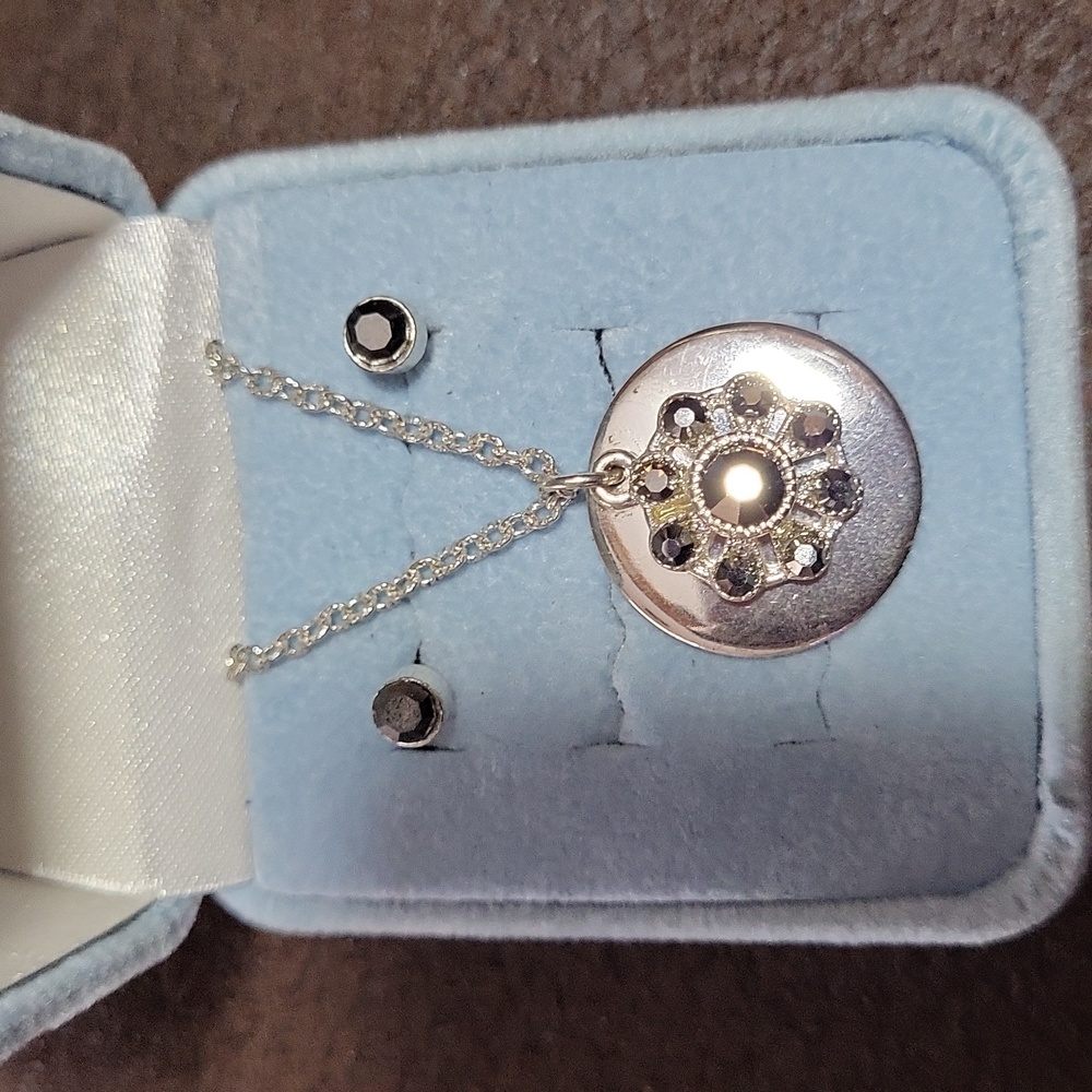 Savorski black crystal silver color pendant with matching studd ear rings